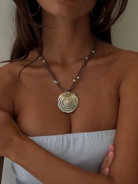 NWT Princess Polly Brown Beaded Pendant Necklace